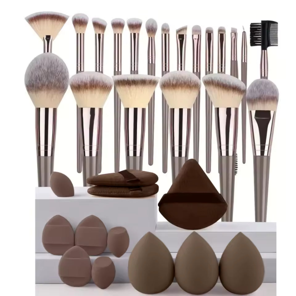Full Glam Kit - Blending Brush & Sponge
