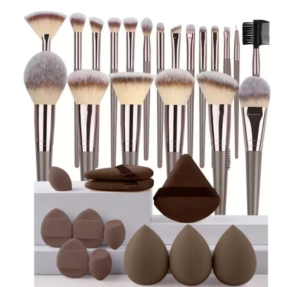 Full Glam Kit - Blending Brush & Sponge