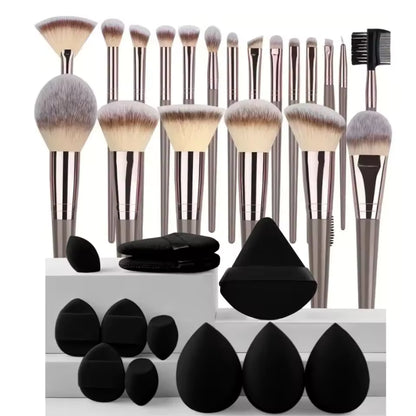 Full Glam Kit - Blending Brush & Sponge