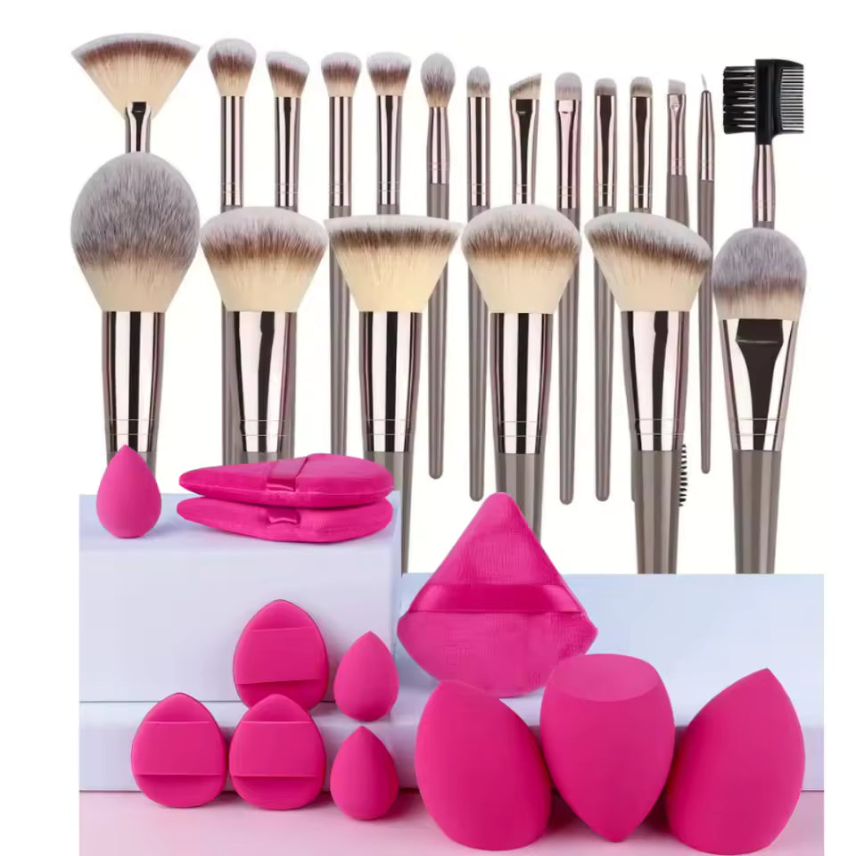 Full Glam Kit - Blending Brush & Sponge