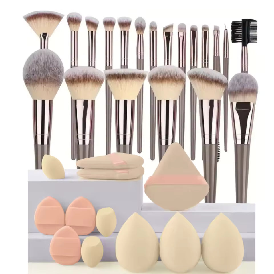 Full Glam Kit - Blending Brush & Sponge