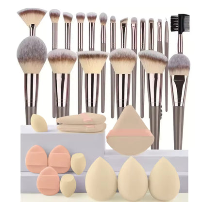 Full Glam Kit - Blending Brush & Sponge